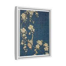 El camachuelo de Hokusai y los cerezos llorones en flor. Original del Instituto de Arte de Chicago.