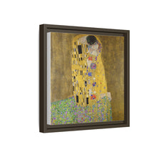 Gustav Klimt's The Kiss (1907–1908) - NOMADEN ART GALLERY