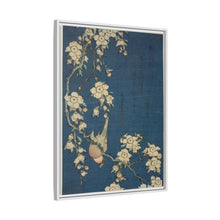 El camachuelo de Hokusai y los cerezos llorones en flor. Original del Instituto de Arte de Chicago.
