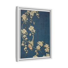 El camachuelo de Hokusai y los cerezos llorones en flor. Original del Instituto de Arte de Chicago.
